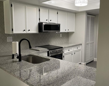 1675 S Fiske Boulevard - Photo Thumbnail 4