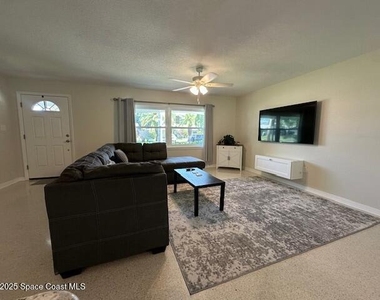 317 Dartmouth Avenue - Photo Thumbnail 7