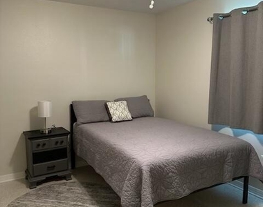 317 Dartmouth Avenue - Photo Thumbnail 9