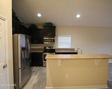 2448 Snapdragon Drive Nw - Photo Thumbnail 6