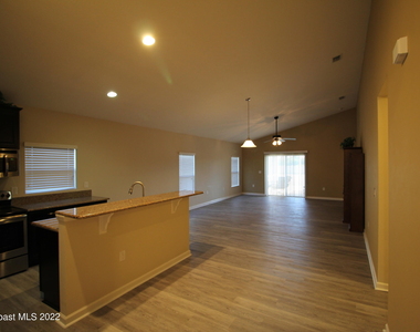 2448 Snapdragon Drive Nw - Photo Thumbnail 5
