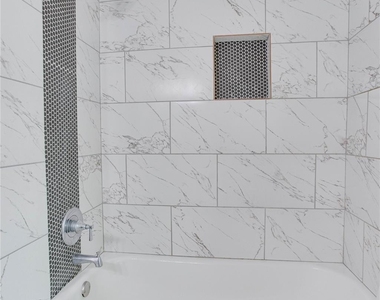 128 N Deerfoot Circle - Photo Thumbnail 21