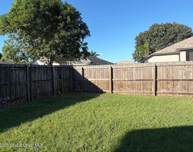 6130 Meghan Drive - Photo Thumbnail 11