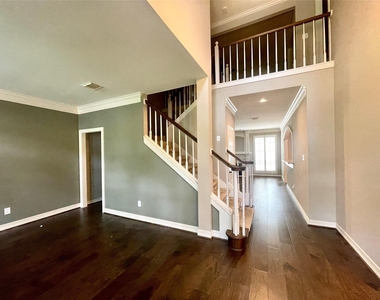 23203 Fall Wind Court - Photo Thumbnail 4