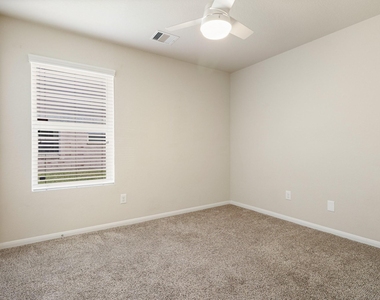 15118 Vincennes Oak Street - Photo Thumbnail 16