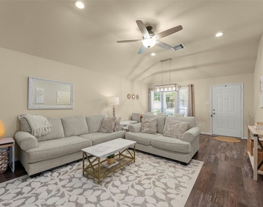 15118 Vincennes Oak Street - Photo Thumbnail 9