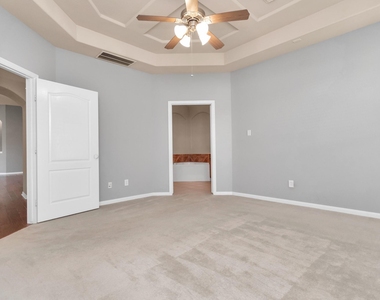 6630 Larocke Trail - Photo Thumbnail 24