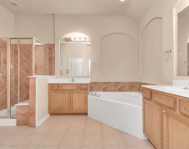 6630 Larocke Trail - Photo Thumbnail 27