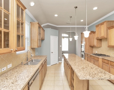 6630 Larocke Trail - Photo Thumbnail 16
