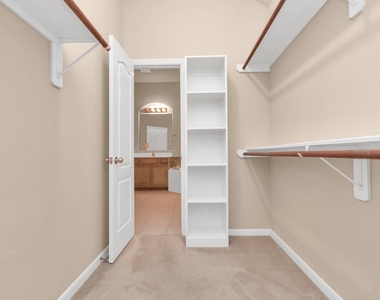 6630 Larocke Trail - Photo Thumbnail 30