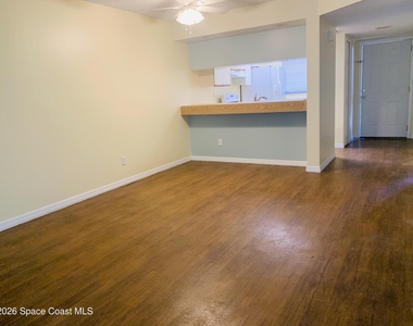 3092 Sir Hamilton Circle - Photo Thumbnail 2