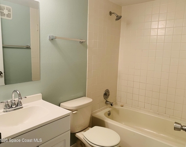 3092 Sir Hamilton Circle - Photo Thumbnail 8