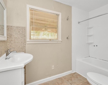 6610 Granite Street - Photo Thumbnail 9
