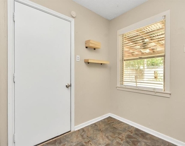 6610 Granite Street - Photo Thumbnail 11