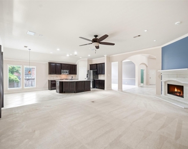 28319 Shining Creek Lane - Photo Thumbnail 6