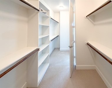 1803 Crestdale Drive - Photo Thumbnail 30