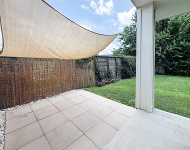 1803 Crestdale Drive - Photo Thumbnail 31