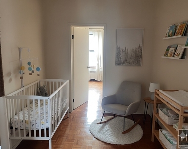 East 89 Street - Photo Thumbnail 2