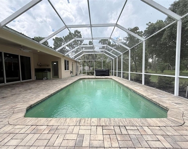 4690 W Tomahawk Drive - Photo Thumbnail 1