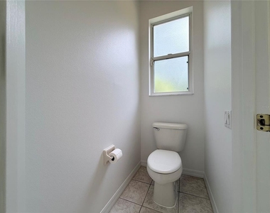 4690 W Tomahawk Drive - Photo Thumbnail 21