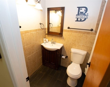 7941 Sycamore Drive - Photo Thumbnail 14