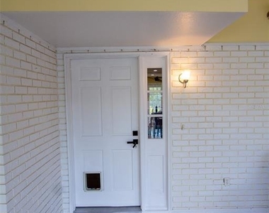 7941 Sycamore Drive - Photo Thumbnail 2