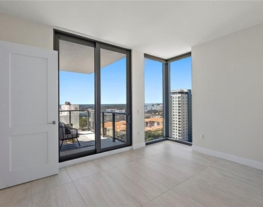 301 1st Street S - Photo Thumbnail 16