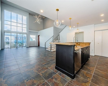 1002 Channelside Drive - Photo Thumbnail 2