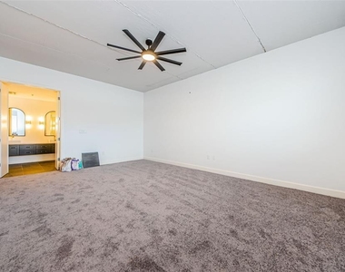 1002 Channelside Drive - Photo Thumbnail 14