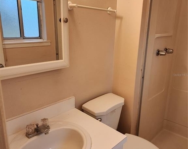 2747 Kavalier Drive - Photo Thumbnail 9