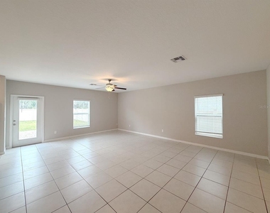 2122 Stellar Brilliance Way - Photo Thumbnail 31