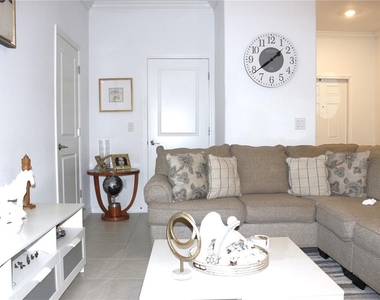 30798 Veridian Way - Photo Thumbnail 7