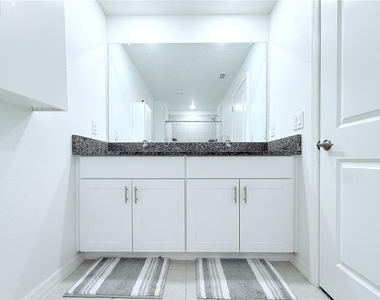 30798 Veridian Way - Photo Thumbnail 18