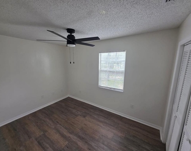619 Knowles Road - Photo Thumbnail 10