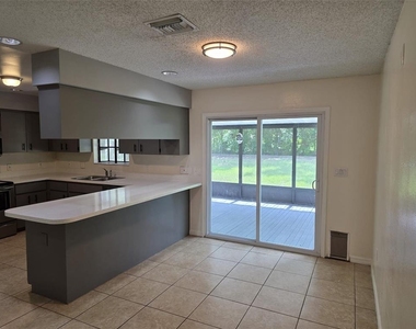 619 Knowles Road - Photo Thumbnail 2