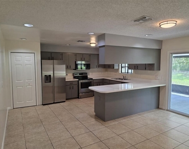 619 Knowles Road - Photo Thumbnail 1