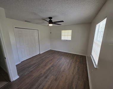 619 Knowles Road - Photo Thumbnail 16