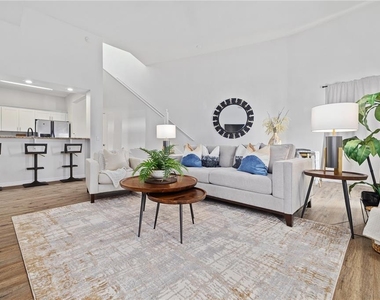 9415 Citrus Glen Place - Photo Thumbnail 2