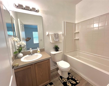 12425 Foxmoor Peak Drive - Photo Thumbnail 24