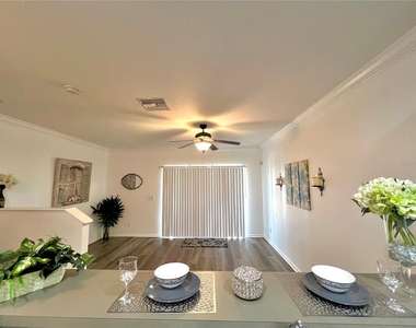 12425 Foxmoor Peak Drive - Photo Thumbnail 6