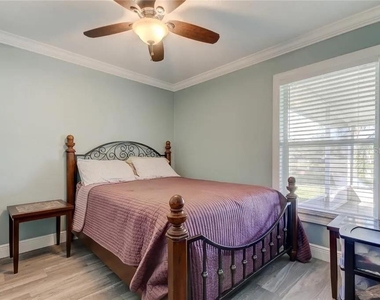 12213 Ravens Nest Place - Photo Thumbnail 11