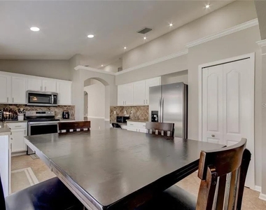 12213 Ravens Nest Place - Photo Thumbnail 18