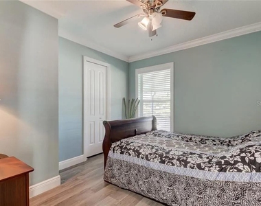 12213 Ravens Nest Place - Photo Thumbnail 13