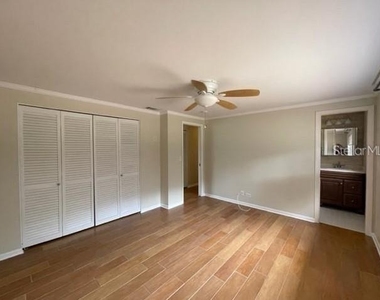 1326 Lake Ariana Boulevard - Photo Thumbnail 14