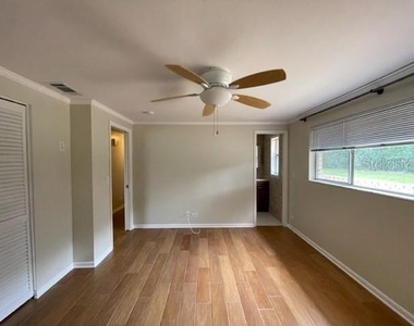 1326 Lake Ariana Boulevard - Photo Thumbnail 12