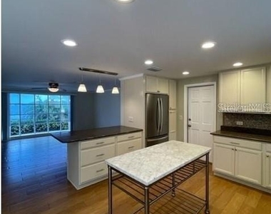 1326 Lake Ariana Boulevard - Photo Thumbnail 10