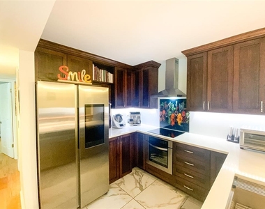 3134 Lake Pine Way - Photo Thumbnail 1