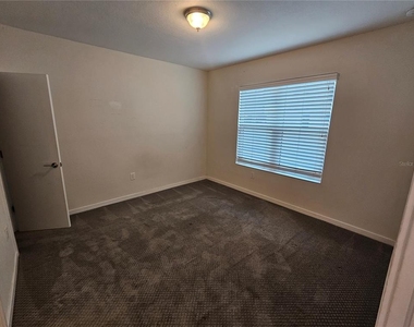 339 8th Street N - Photo Thumbnail 11