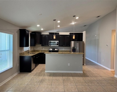 10405 Summer Azure Drive - Photo Thumbnail 9