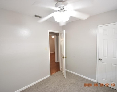 4414 W Wyoming Avenue - Photo Thumbnail 19